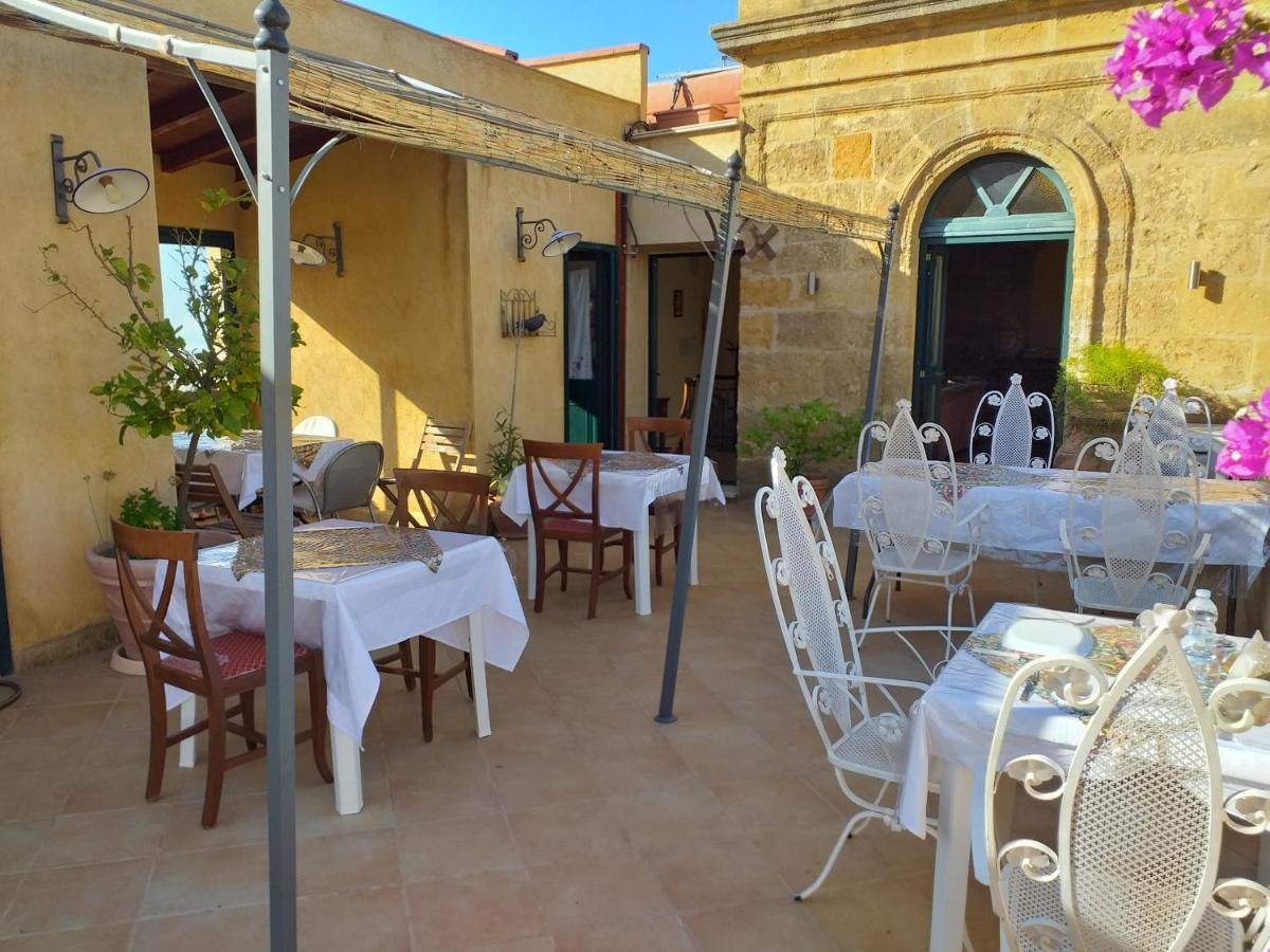 B&B Batara - "La Terrazza Del Centro" Agrigento Exterior photo