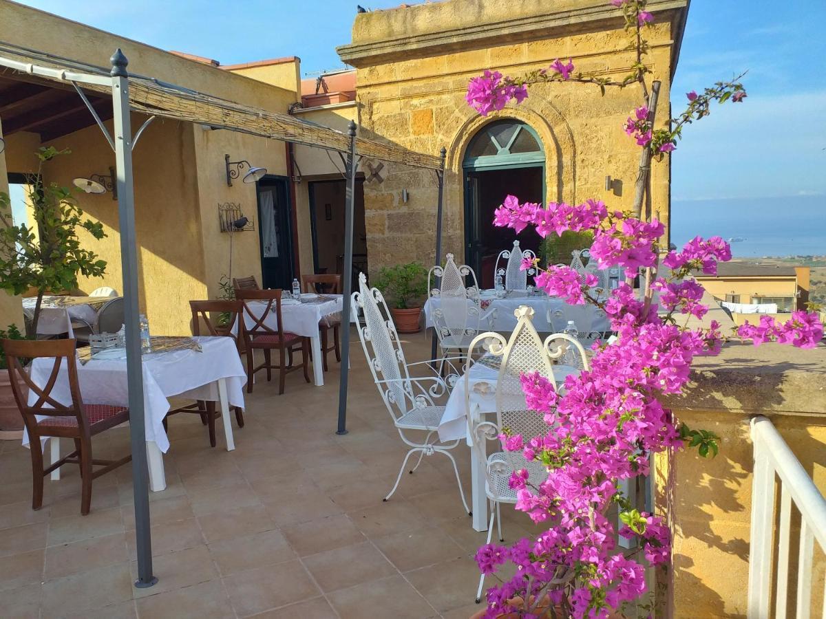 B&B Batara - "La Terrazza Del Centro" Agrigento Exterior photo