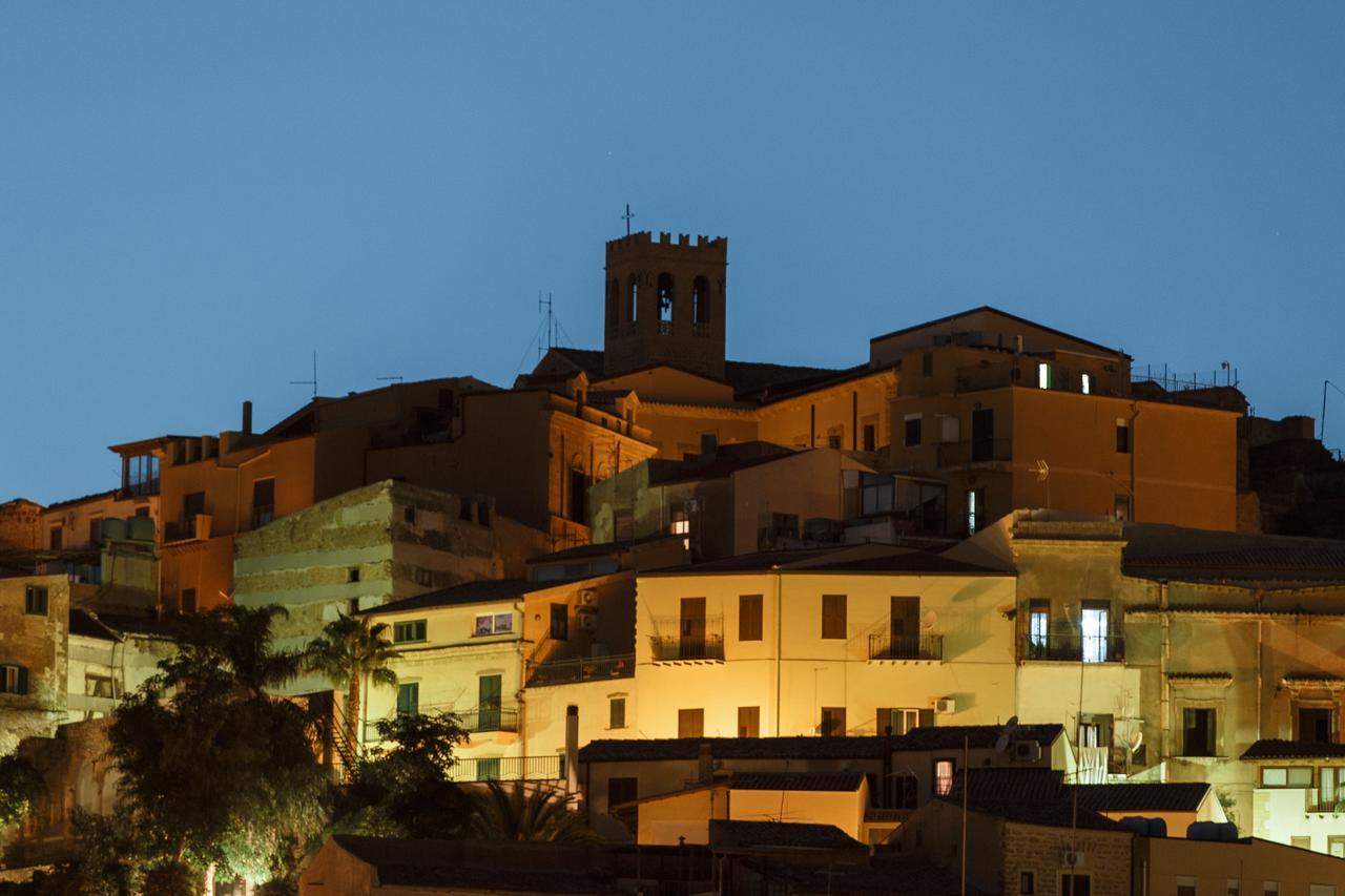 B&B Batara - "La Terrazza Del Centro" Agrigento Exterior photo