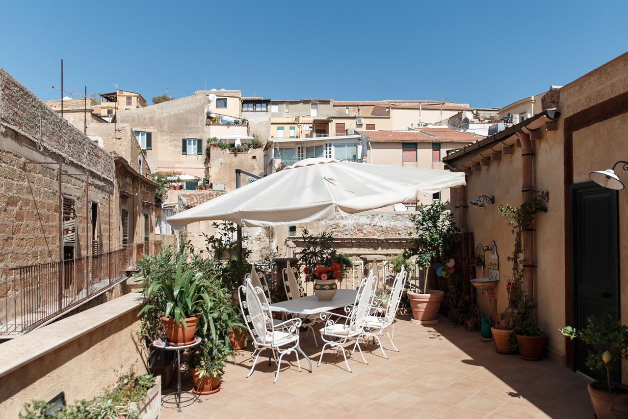 B&B Batara - "La Terrazza Del Centro" Agrigento Exterior photo