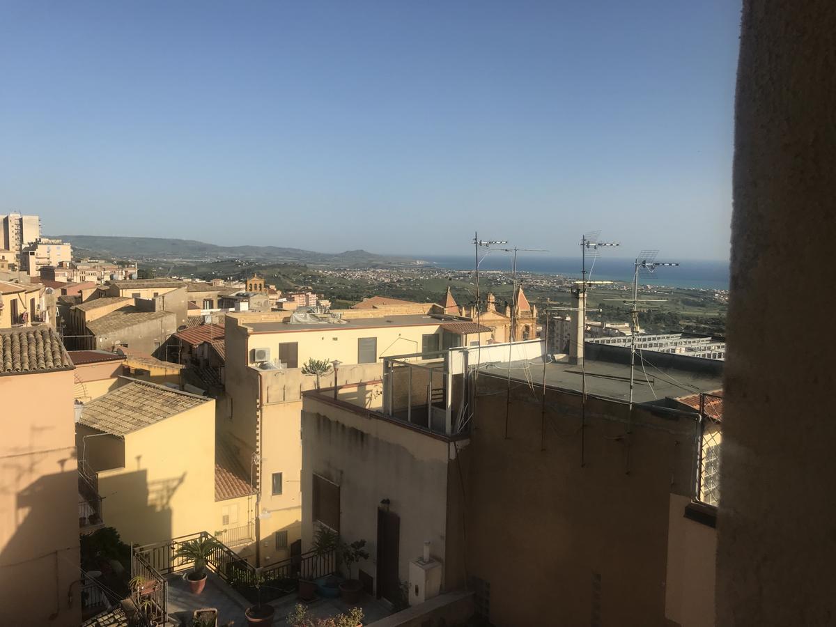 B&B Batara - "La Terrazza Del Centro" Agrigento Exterior photo